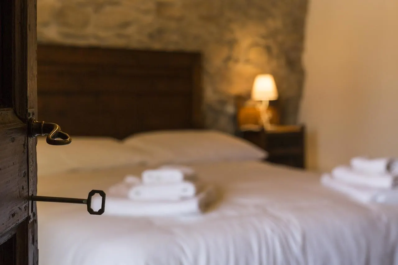 Cortis Antigas Bed & Breakfast Gesturi