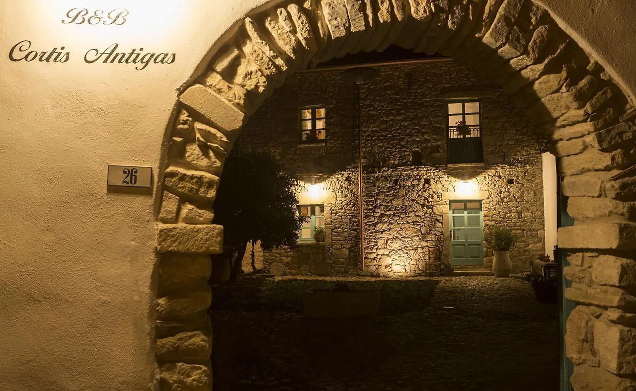 Cortis Antigas Bed & Breakfast Gesturi 3*,  Italy